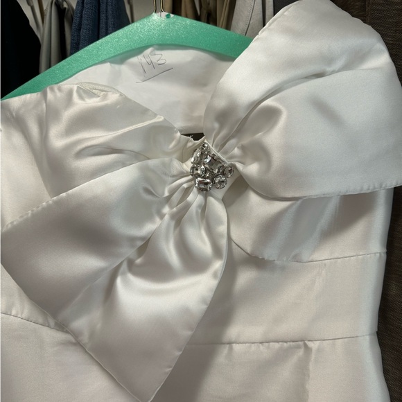 Hutch Strapless Crystal Bow-Tie Midi Dress - Picture 7 of 7